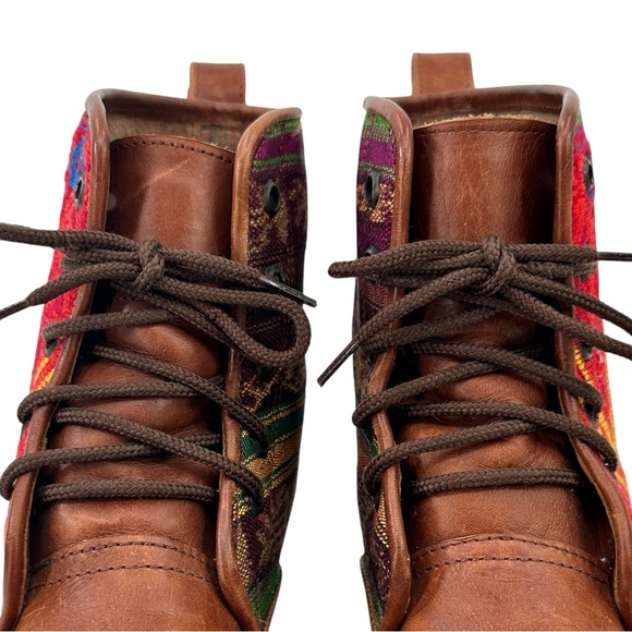 Teysha Artisanal Handwoven Brown Lace Up Full Grain Leather Boots - Picture 4 of 11